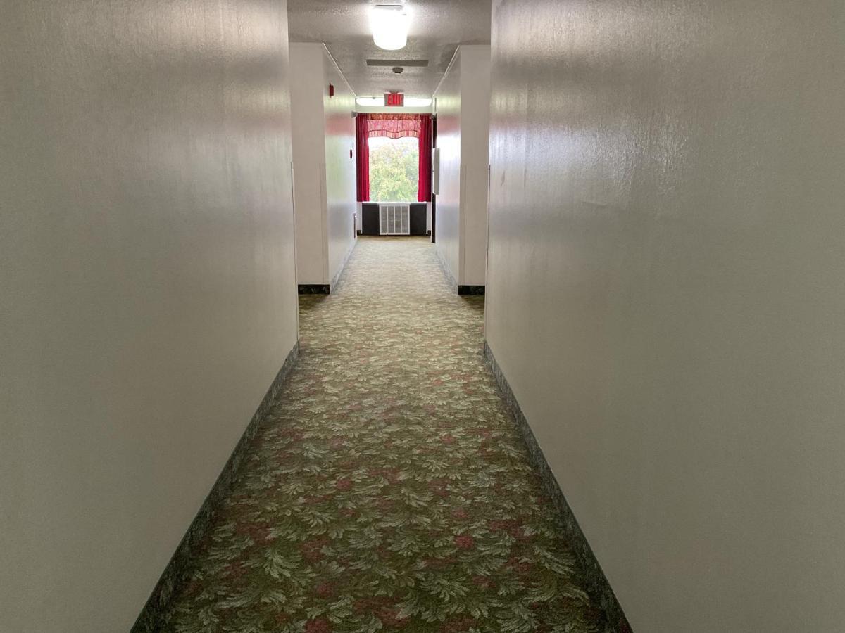 Budget Host Inn Buffalo Eksteriør billede